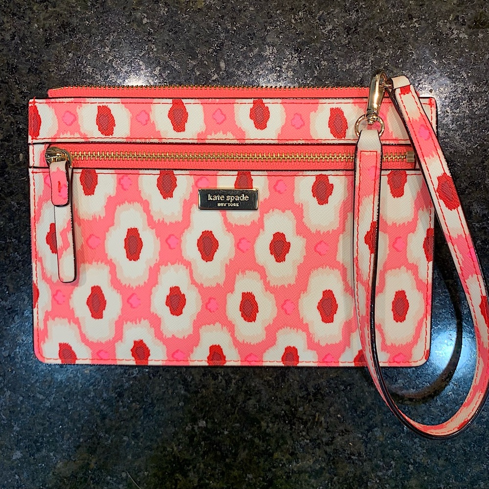 Kate Spade wristlet Tinie Laurel Way Ikat Posy Surprise Coral Multi